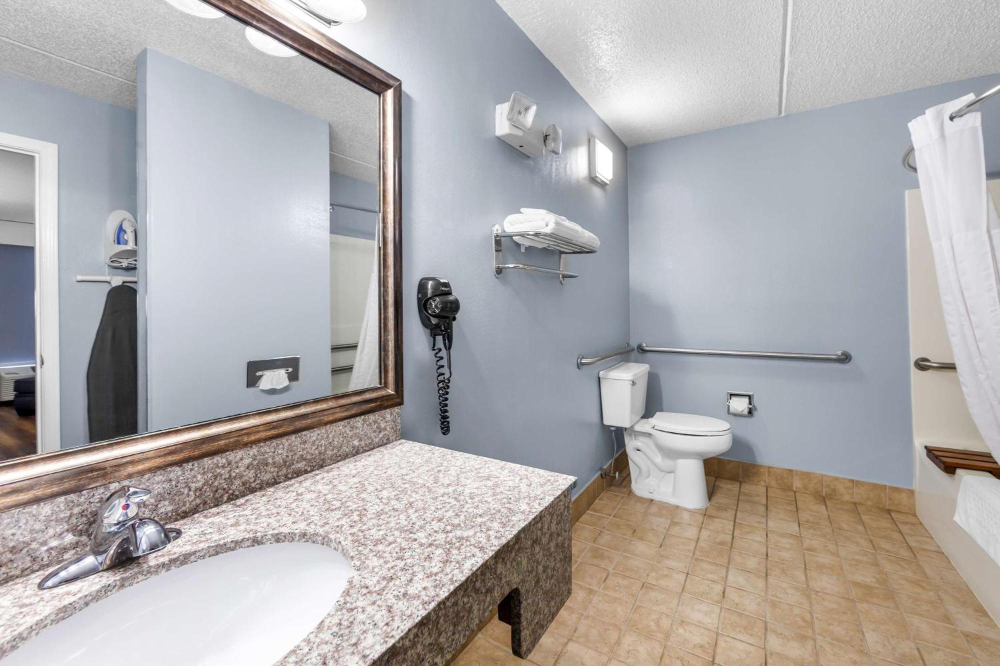 Quality Inn Barbourville Экстерьер фото