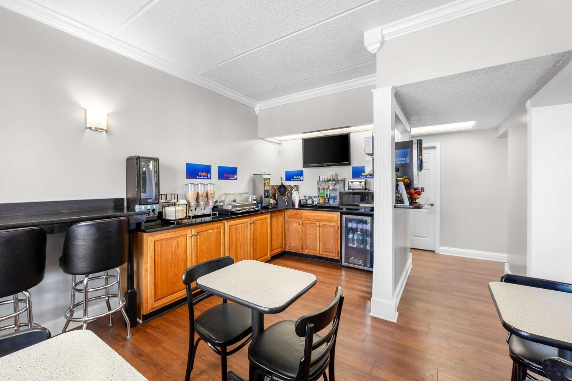Quality Inn Barbourville Экстерьер фото