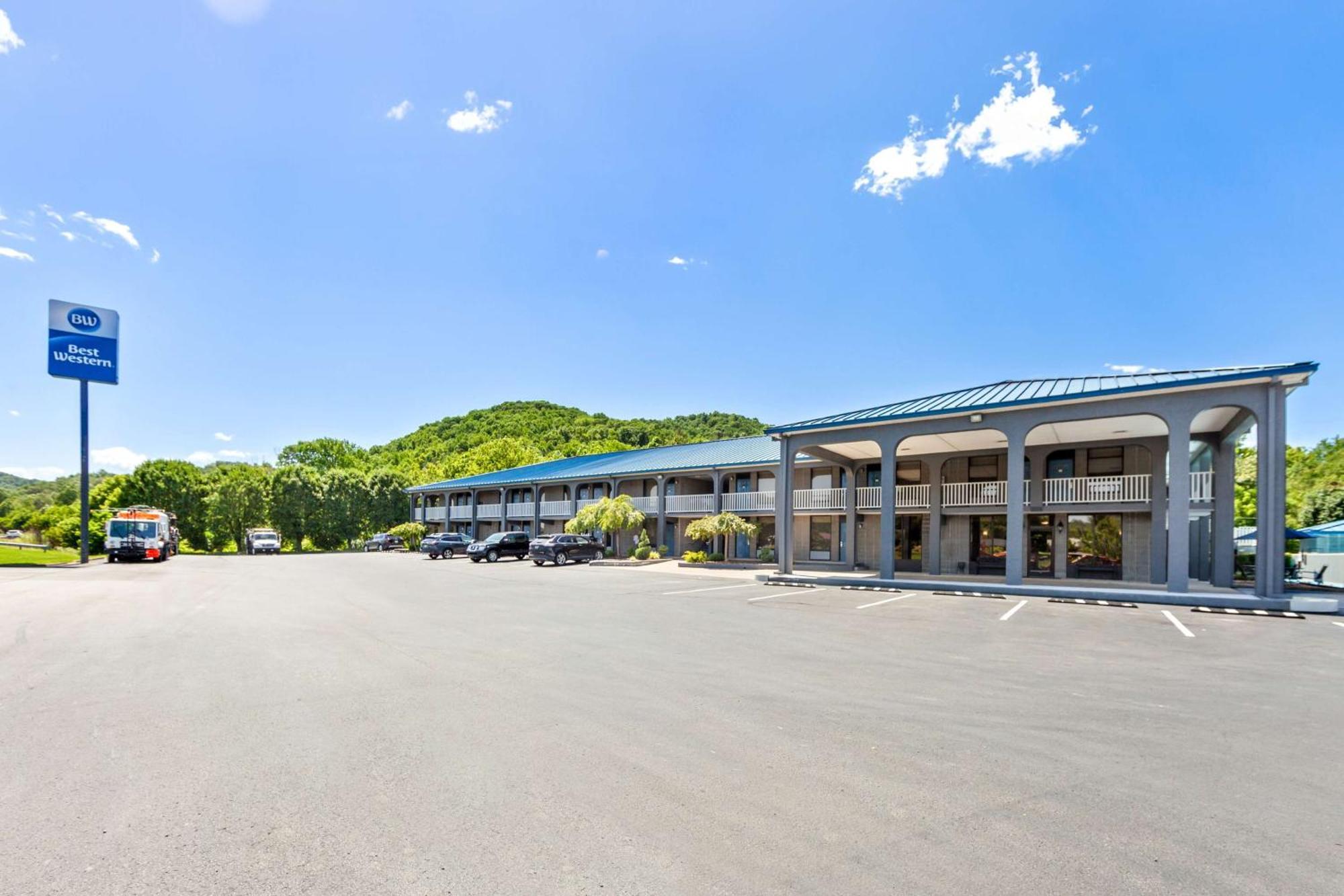 Quality Inn Barbourville Экстерьер фото