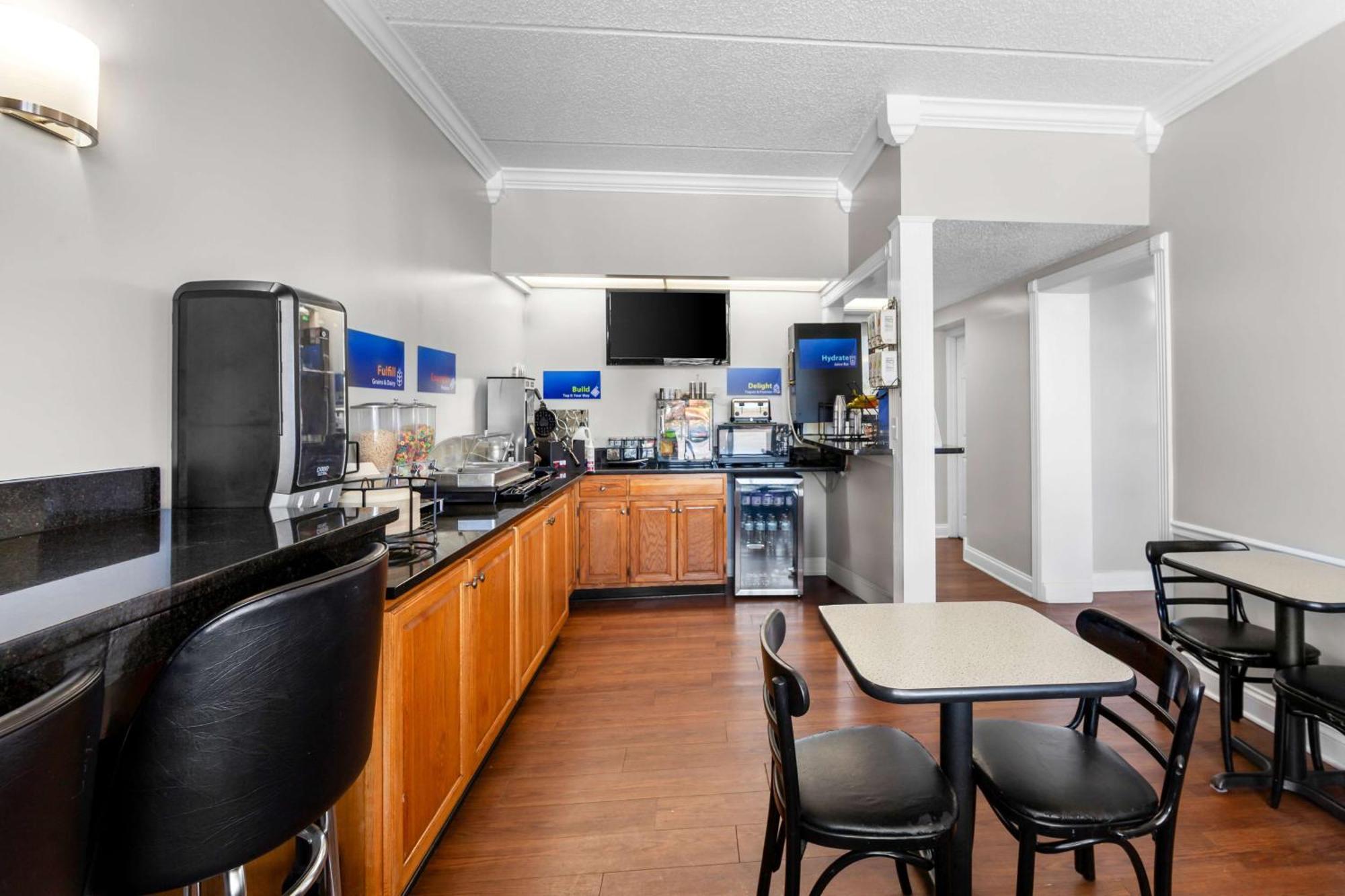 Quality Inn Barbourville Экстерьер фото